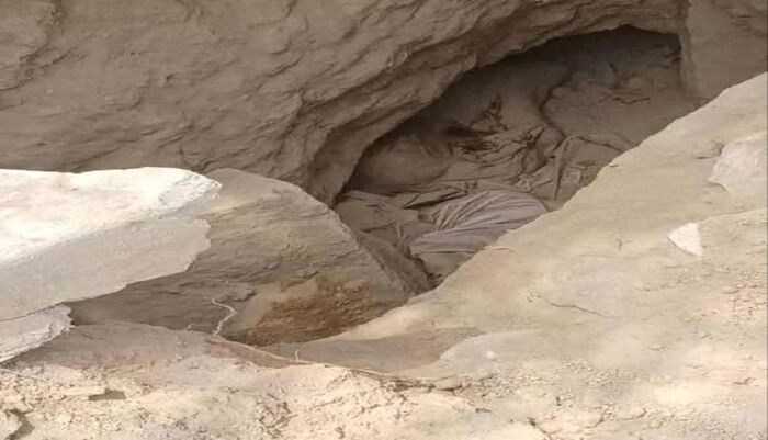 اسرار اليمن | إهانة الموتى في تعز.. المقابر تتحول إلى مقالب قمامة ومأوى للكلاب النافقة وسط صمت حكومي مخزي