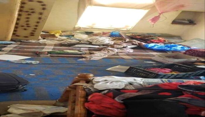 اسرار | نهب بعد الجريمة.. الحوثيون يسرقون منزل الشيخ حنتوس بعد قتله وتفجير مسجده في ريمة