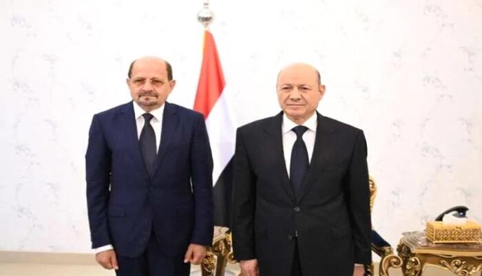 اسرار | تفاصيل تشكيل حكومة الزنداني وتقدم نسبي في حل الخلافات.. العليمي 4 وزارات سيادية وباقي الحقائب بين الشمال والجنوب