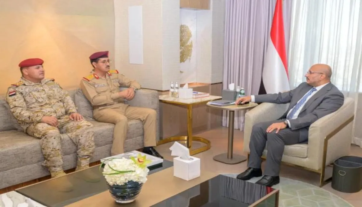 اسرار | بالتفاصيل.. طارق صالح يحدد لوزير الدفاع الأولويات القصوى للمرحلة القادمة عسكريًا