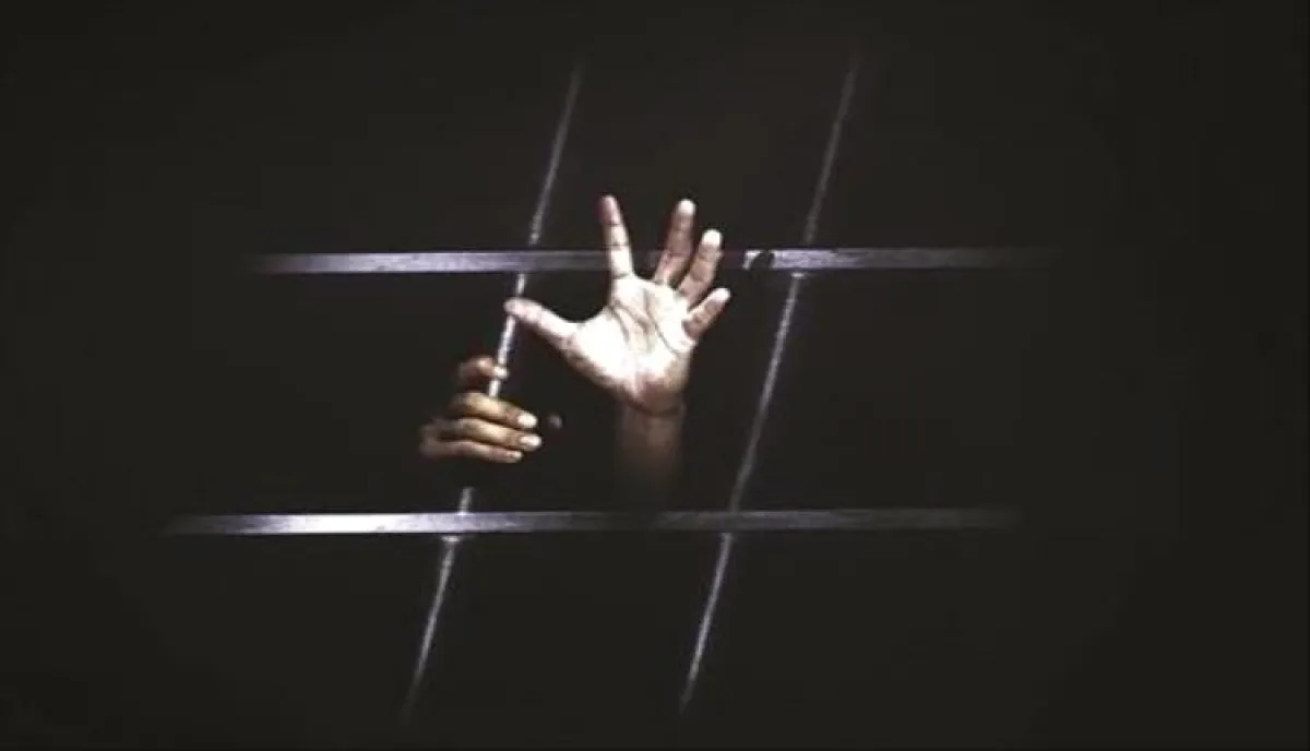 اسرار | بالارقام والتفاصيل.. تقرير حقوقي يوثق 382 انتهاكًا حوثيًا ضد محامين في صنعاء خلال ثلاثة أعوام