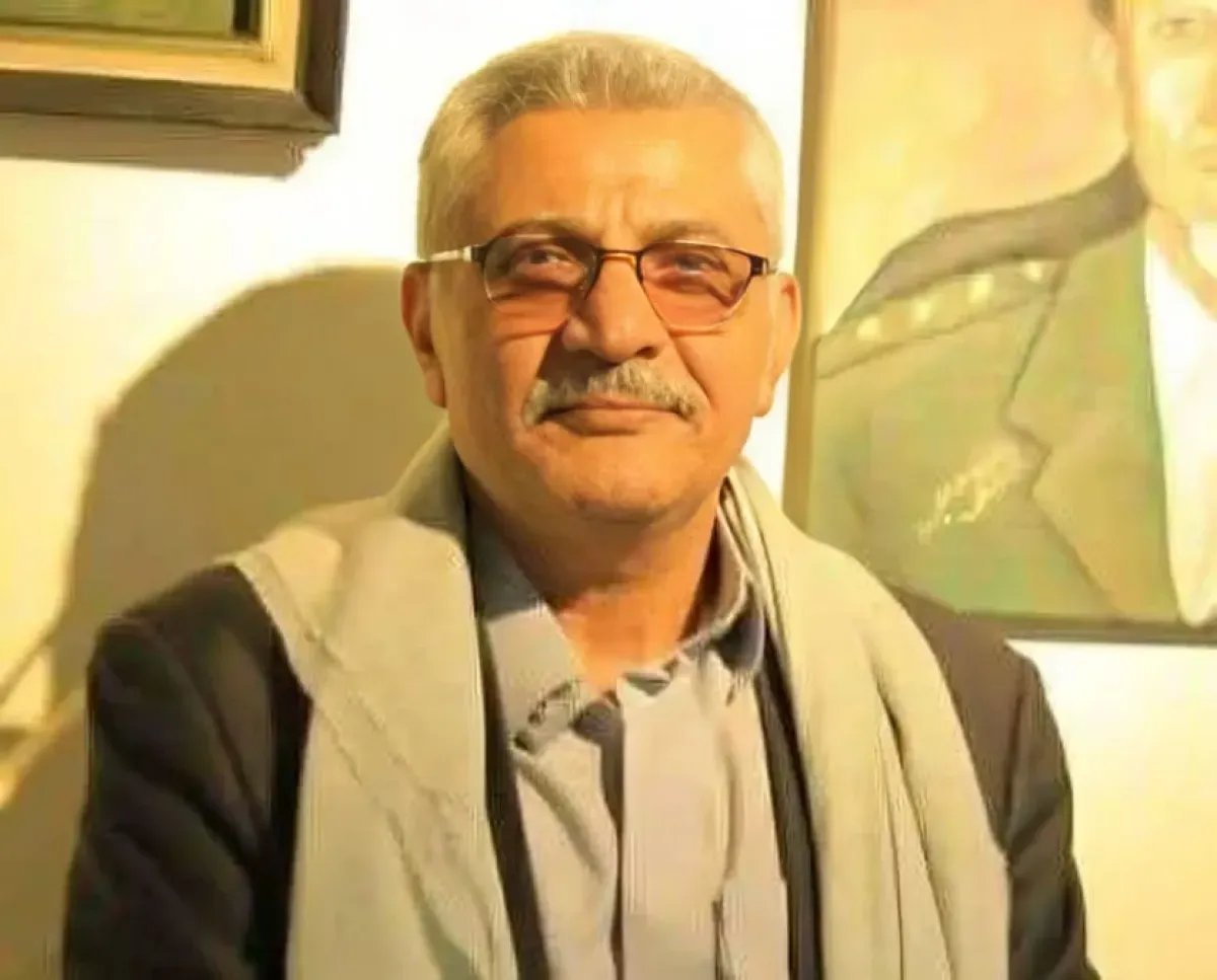 اسرار | بالاسماء والتفاصيل .. مليشيا الحوثي بـ5 مدرعات و7 أطقم عسكرية تختطف مسؤولًا سابقًا في المؤسسة الاقتصادية بصنعاء