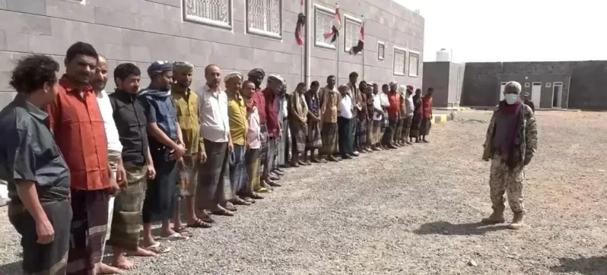 اسرار | بمناسبة رمضان وبمكرمة من طارق صالح.. الإفراج عن 27 سجينًا معسرًا ومغررًا به في الساحل الغربي