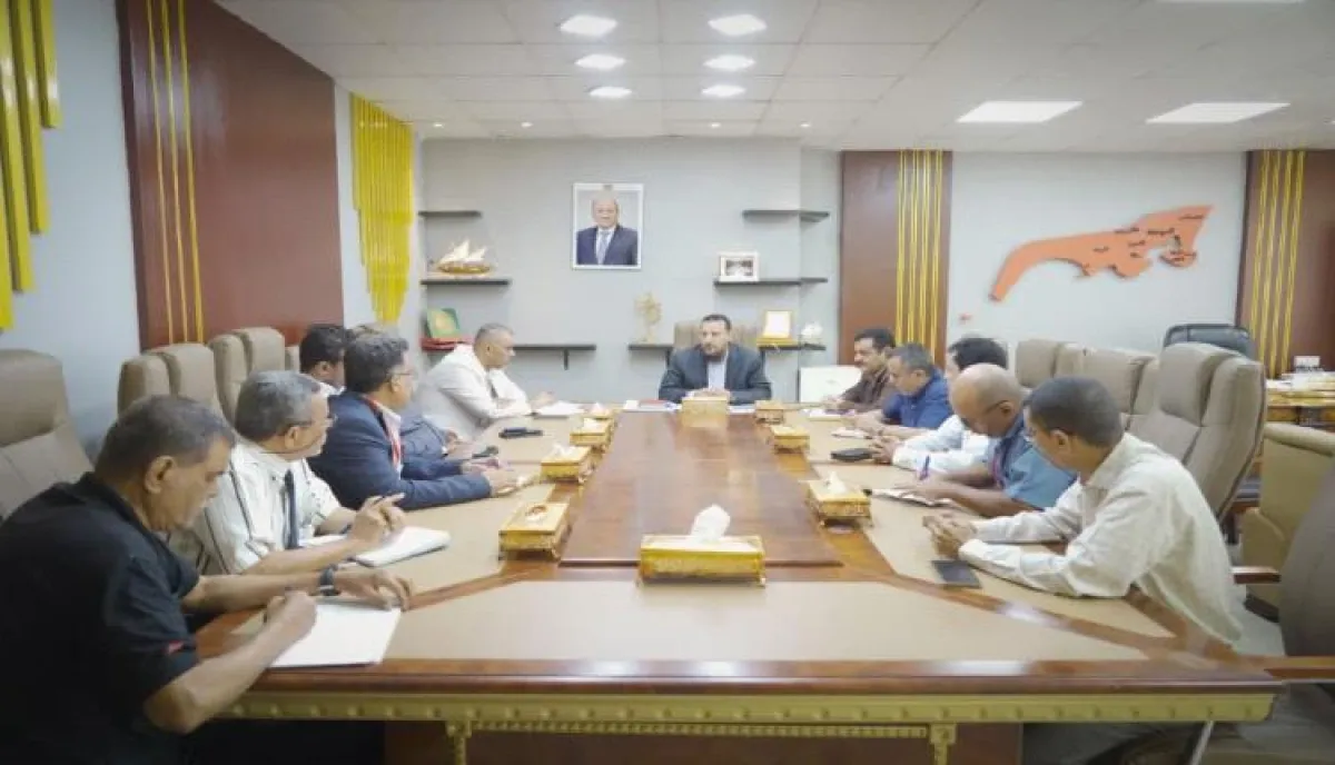 اسرار | بالتفاصيل.. محافظ عدن يؤكد رفض السلطة المحلية لأي حلول مجتزأة أو مؤقتة لا تنهي أزمة الغاز