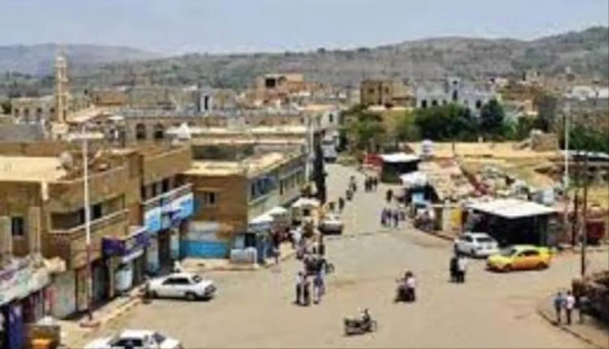 اسرار | بالتفاصيل- جريمة عنف في تعز .. مسلح يصفي طليقته بعد اقتحام منزلها برصاص طال 3 نساء بالغيل