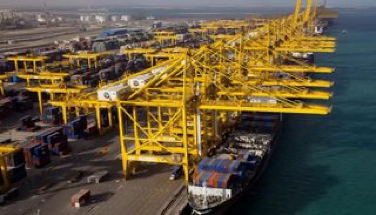 اسرار الاقتصاد | موانئ دبي العالمية : عمليات ميناء جبل علي مستمرة بكامل طاقتها وتعزيز إجراءات السلامة