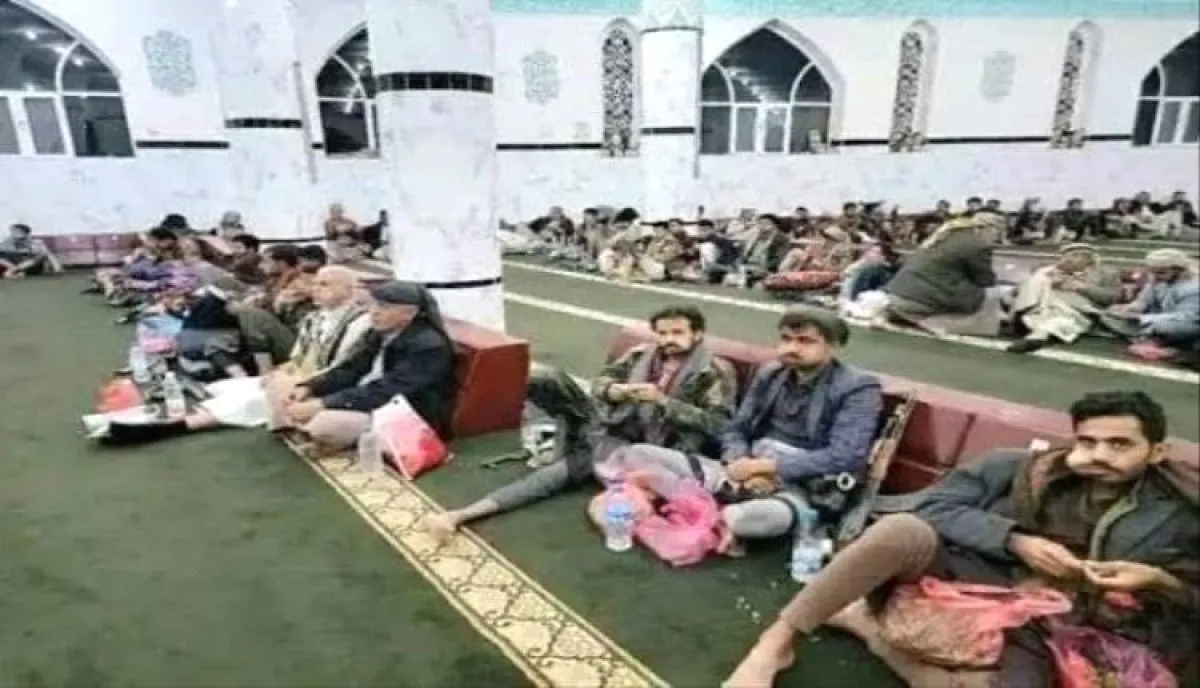 اسرار | بالتفاصيل- مسلحو مليشيا الحوثي يستولون على مسجد الخلفاء في صنعاء ويعبثون ببقية الجوامع