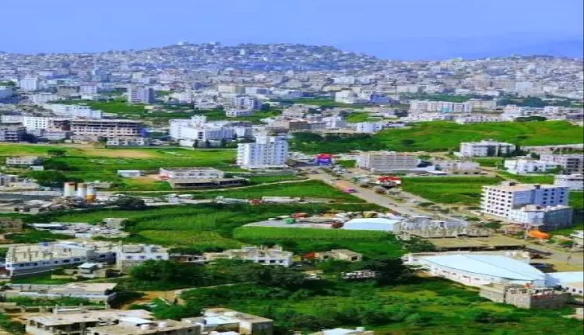 اسرار | بالاسماء والتفاصيل- انفجار يهز إب فجراً بعد استهداف منزل شيخ قبلي.. ومخاوف من تصاعد الانفلات الأمني