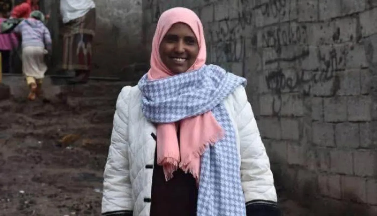 اسرار | بالتفاصيل- تحذيرات من استهداف مسك المقرمي.. تصعيد ضد المرأة العاملة في تعز يثير موجة تضامن وإدانة