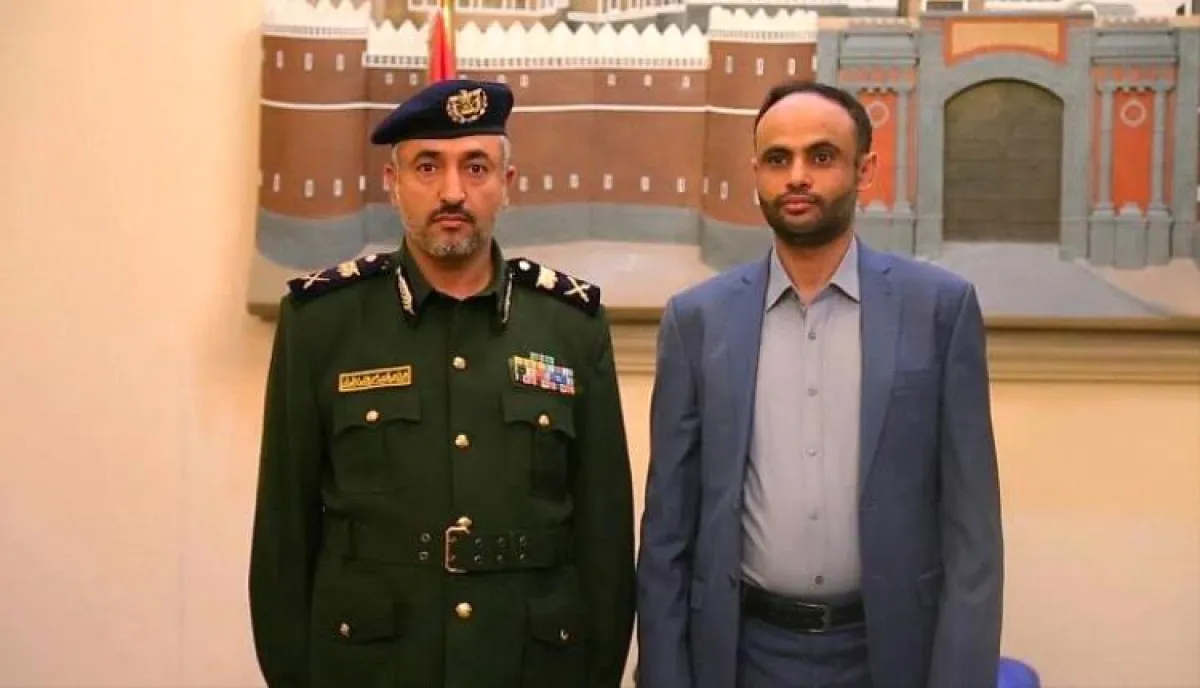 اسرار | سقوط أحجار الدومينو: الموت الصامت يلاحق قيادات الحوثي.. وزير وعم عبدالملك الحوثي بعد إصابة جوية غامضة وتكتم يحجب انهيار الدائرة الضيقة