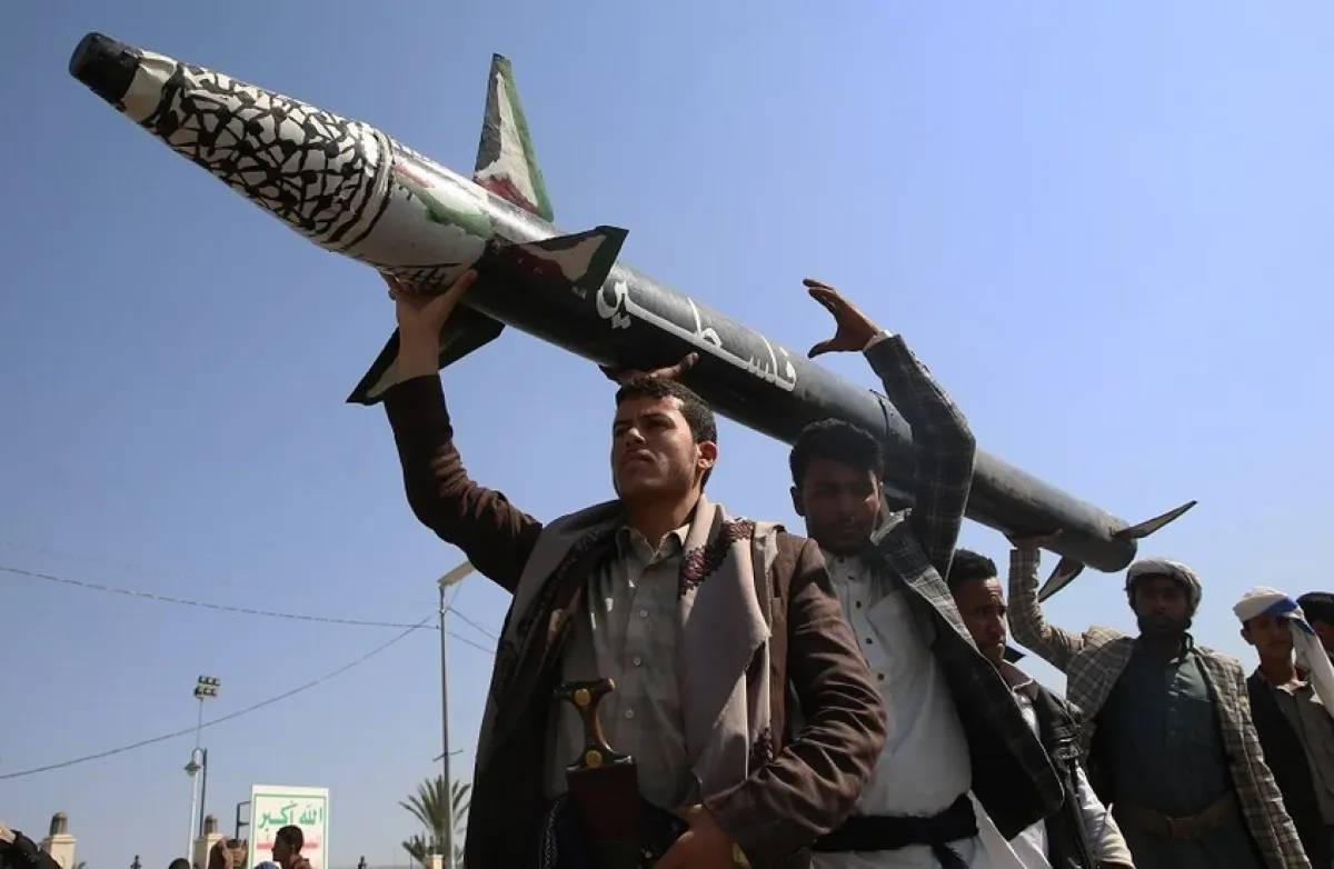 اسرار | بالتفاصيل- وول ستريت جورنال: تحركات سرية لقيادات الحوثي.. خشية من ضربات إسرائيلية