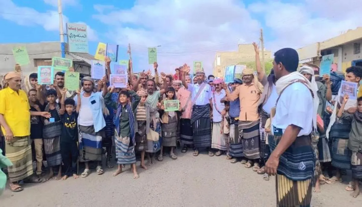 اسرار | بالاسماء والتفاصيل- مدينة في أبين تطالب بدخول ألوية العمالقة لمنع ظاهرة خطيرة تهدد حياة الأهالي