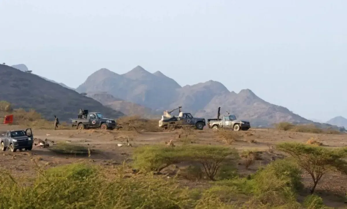 حملة منظمة تستهدف القوات الوطنية | الوازعية في مرمى "حرب الوكالة".. مخطط حوثي لإرباك المقاومة الوطنية وتفكيك الحاضنة الشعبية