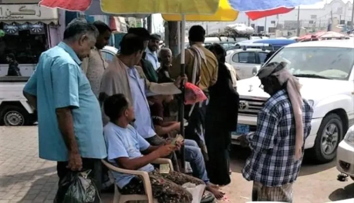 اسرار | بالتفاصيل- تحذير هام لليمنيين.. إفلاسات مرتقبة لشركات صرافة ومطالب بسحب الودائع بعد انهيار اول شركة بعدن