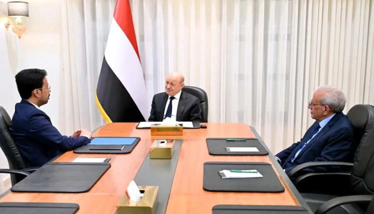 اسرار | بالتفاصيل- الرئيس العليمي يضع خارطة طريق للمرحلة: "الشراكة بديل التنافس" ودمج الجهود لاستعادة مؤسسات الدولة