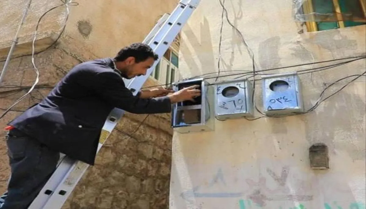 اسرار | بالتفاصيل- الحوثيون يبتزون محطات الكهرباء التجارية عبر 300 ملف قضائي