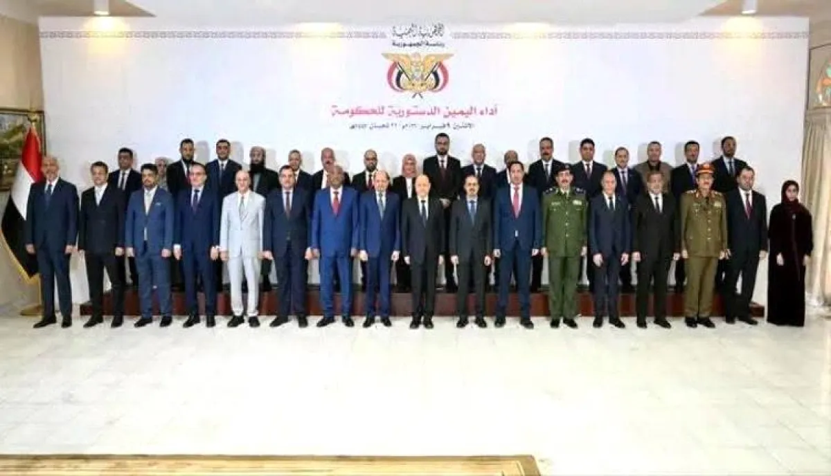 اسرار | بالارقام والتفاصيل- 80 يوما بلا إنجاز.. الدخيني يهاجم حكومة الكفاءات في اليمن : الريال يتحسن والأسعار تشتعل