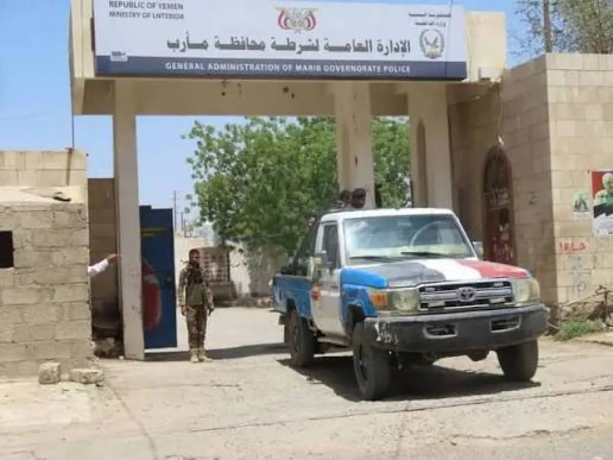 اسرار | بالاسماء والتفاصيل.. استقالة مفاجئة لمسؤول أمني بارز في مأرب عقب توتر داخل اجتماع رسمي