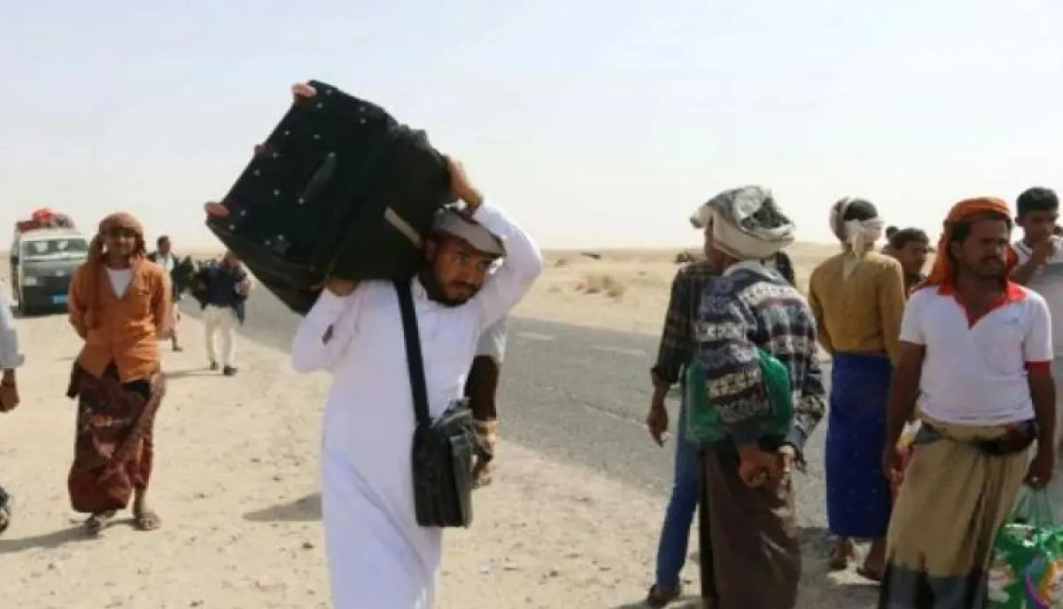 اسرار | بالتفاصيل- الحوثيون يغلقون منفذ شبوة ويعيدون آلاف المسافرين قسرا