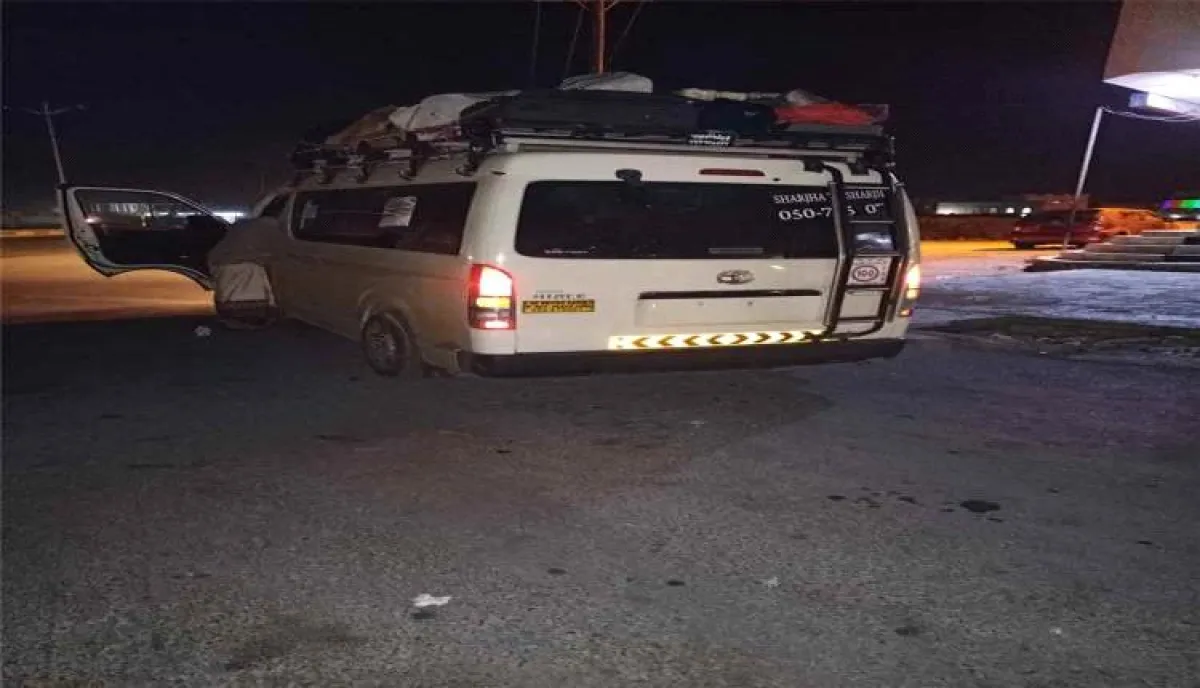 اسرار | تمرد تحت غطاء "الإنفاذ".. أمن ساحل حضرموت يضرب بالتوجيهات الرسمية عرض الحائط ويسلّم فرزة "المكلا - إب" للمبتزين