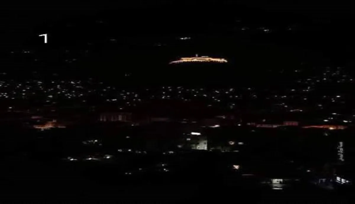 اسرار | بالارقام والتفاصيل- ليل تعز اللاهب.. (لوكندات الرصيف) تسرق سكينة الأحياء واستطلاع يفجر إجماعاً شعبياً ضد (امبراطوريات القات)