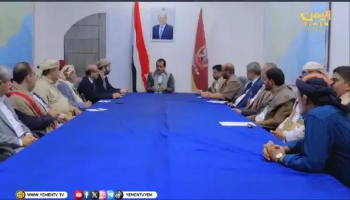 اسرار | (جنرالات بلا جغرافيا).. اجتماع أمني في مأرب لمحافظات خاضعة للحوثيين يفجّر موجة انتقادات وسخرية واسعة | اتهامات بالفشل السياسي والعسكري لـ (أجنحة الشرعية)