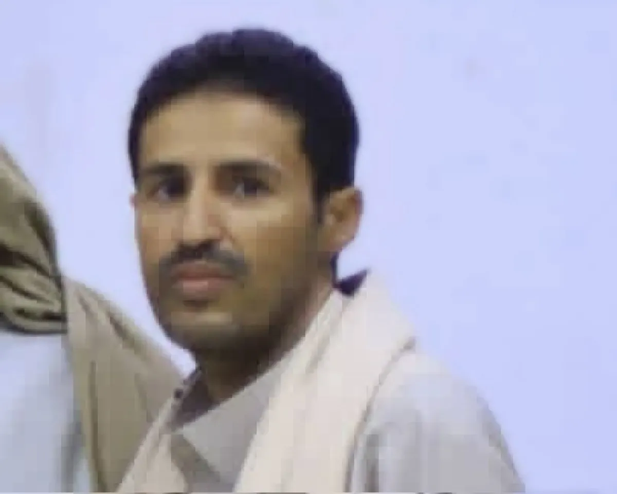 اسرار | بالاسماء والتفاصيل- الموت المؤجل يلاحق ضحايا الحوثي: وفاة مختطف سابق متأثراً بسنوات التعذيب والإهمال الطبي في سجون المليشيات