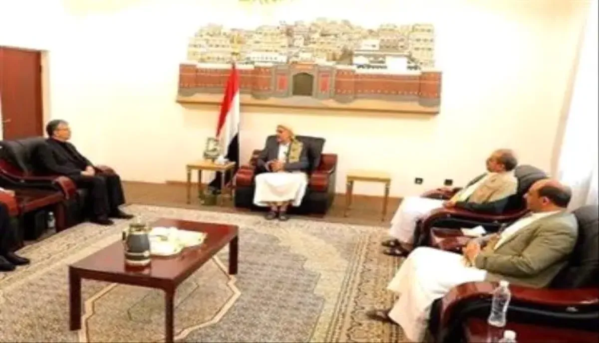 اسرار | بالصورة والتفاصيل- السفير الإيراني يظهر في صنعاء: طهران تختم بالدليل القاطع على صحة رواية الرئاسي اليمني وتفضح زيف المبررات الحوثية| شاهد