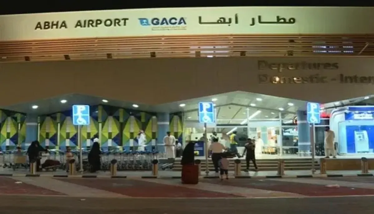 اسرار | الحوثي يهدد الطيران المدني بحصار أجواء المملكة ويستهدف مطار ابها بالسعودية  | مطار صنعاء يفجر حرب المطارات