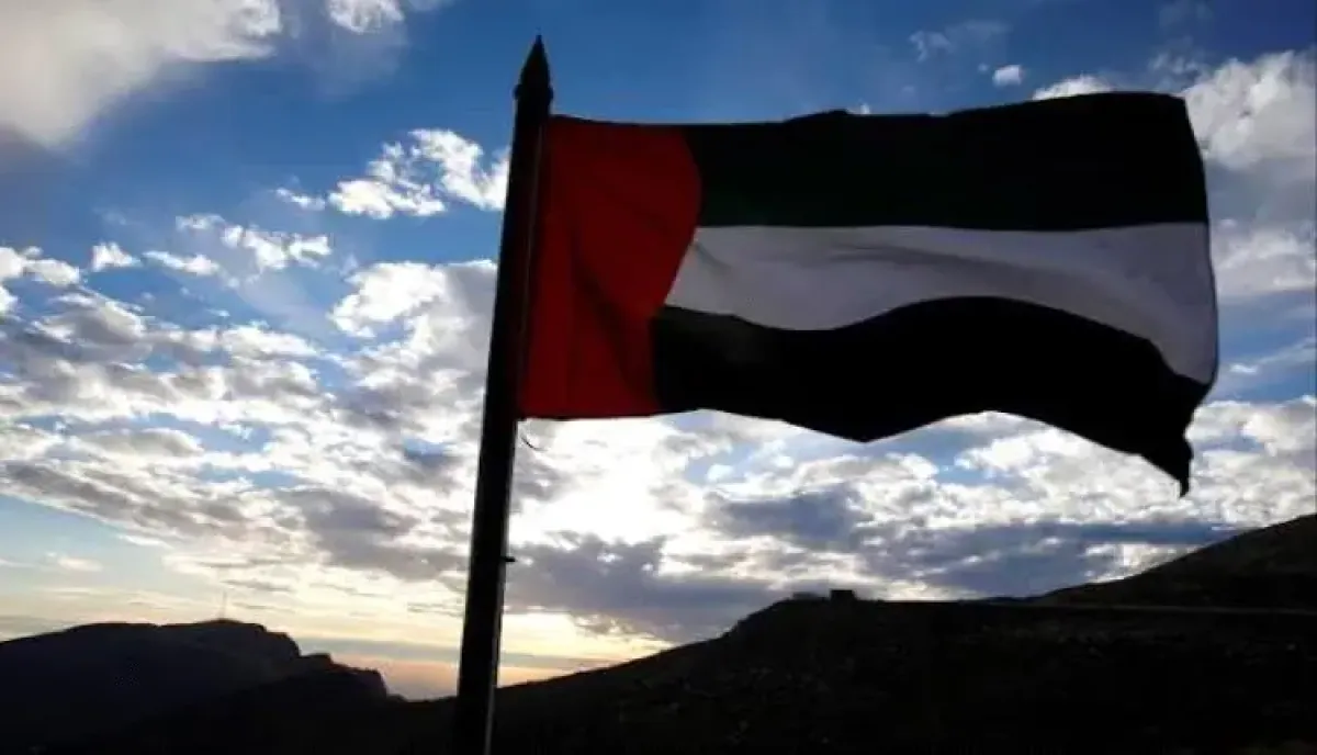 اسرار دولية | الامارات تعلن تعرض ناقلتين وطنيتين لاستهداف بصواريخ إيرانية وتحتفظ بحقها الكامل في الرد