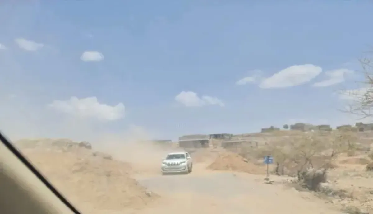 اسرار | بالتفاصيل - البيضاء على خط النار.. الحوثيون يقيمون السواتر ويلغمون الطرق وسط فرار القيادات وانكشاف الجبهات