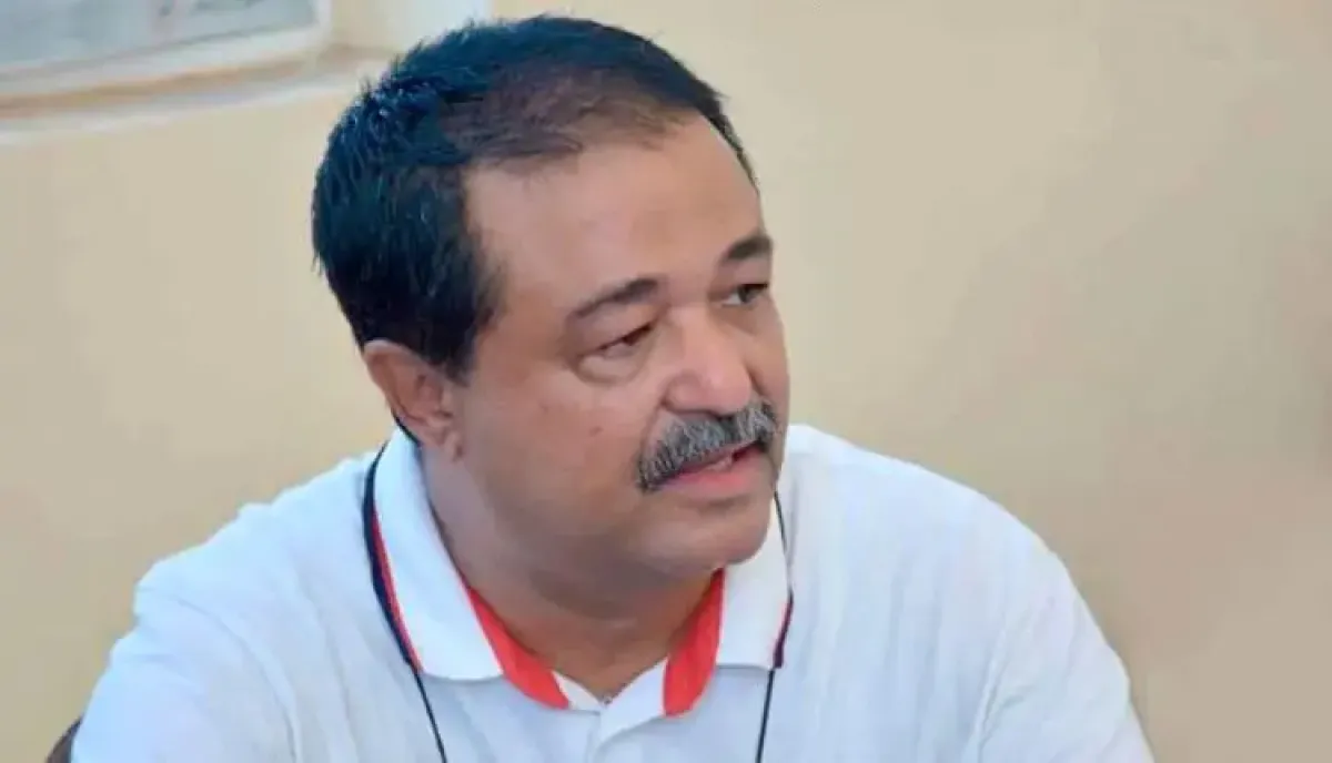 اسرار | تصعيد حوثي يستهدف شريان الساحل الغربي والمحافظات .. مدير ميناء المخا: هجمات متتالية تُخرج الميناء التاريخي عن الخدمة وتسفر عن قتلى وجرحى
