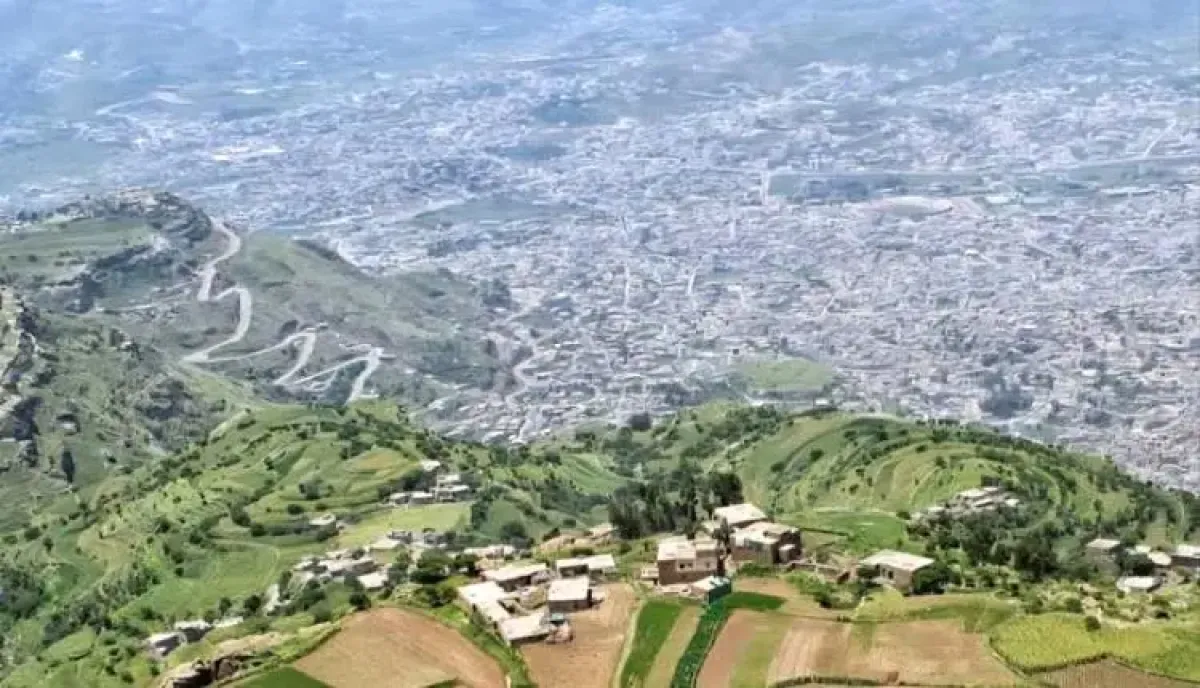 اسرار | بالاسماء والتفاصيل- تحت ذريعة (المجهود الحربي).. الحوثيون يقطعون المياه عن 4 مناطق في إب ويرفعون أسعارها للضعف