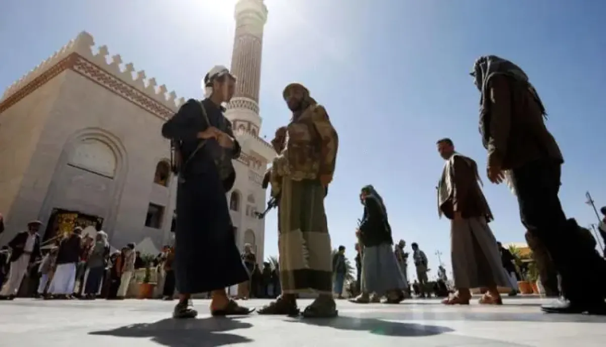اسرار | بالاسماء والتفاصيل- مطالبات حقوقية دولية بوقف (المحاكمات الهزلية) وإطلاق سراح عمال الإغاثة المختطفين لدى الحوثيين
