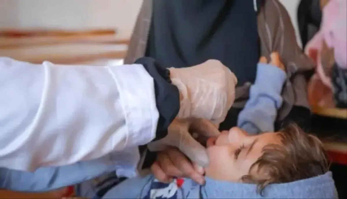 اسرار | مقايضة صحية خطيرة.. مليشيا الحوثي تحتجز لقاحات منقذة لمليون طفل لاشتراط عودة المنظمات الأممية