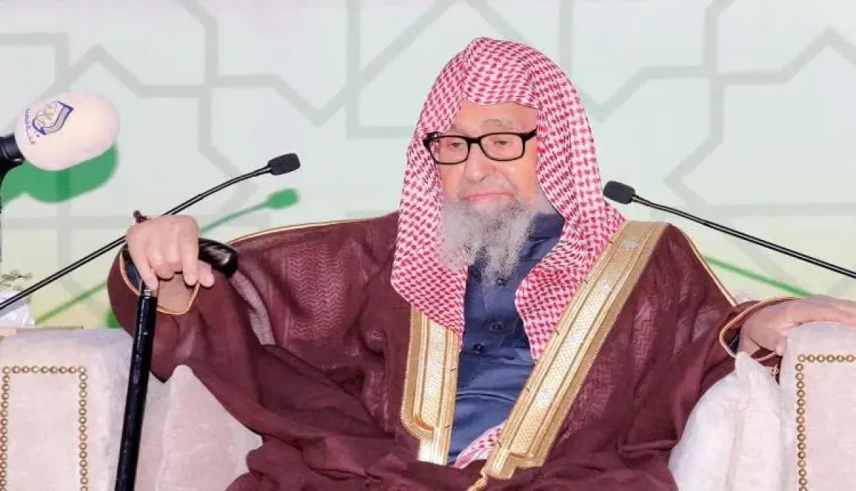 اسرار | بالتفاصيل- مفتي السعودية يهاجم المليشيات الحوثية ويصفها بـ (فرقة ضالة وعصابة شر) ويدعو القوات للمرابطة وتوحيد الصف