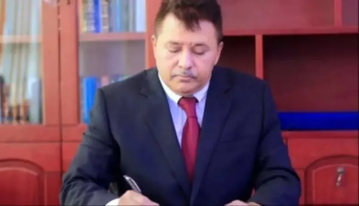 اسرار | بالاسماء والتفاصيل - حرب مالية مشددة: النائب العام اليمني يوجه بتجميد أموال وممتلكات 91 كياناً وفردًا وسفينة مرتبطة بالحوثيين