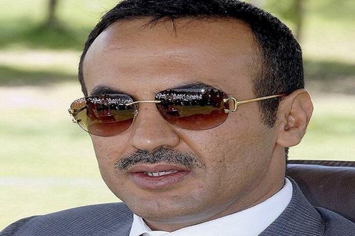 اسرار| العميد طارق صالح يطالب برفع العقوبات عن السفير أحمد علي