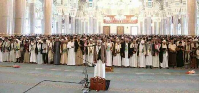 اسرار| بعد تغيير الحوثيين مسمى جامع الصالح.. حسين حازب يدين وناشطون يسخرون: نسيت إدانة مقتل صالح