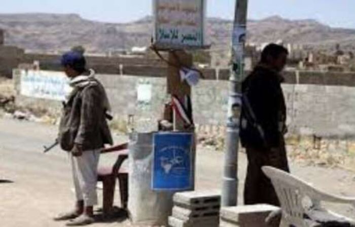 اسرار | يحدث في صنعاء .. مشرف حوثي يقتل ضابطا رفض أخذ إتاوات