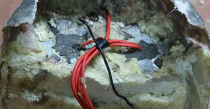 اسرار | مؤسسة "أبحاث تسليح الصراع" البريطانية : صخور مفخخة تفضح دور إيران التدميري في اليمن