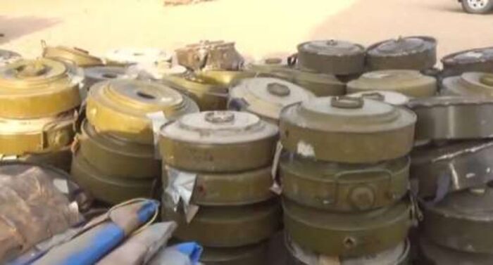 صحيفة البيان الاماراتية الحوثيون يزرعون الألغام وينالون دعماً أمميا للتوعية بمخاطرها