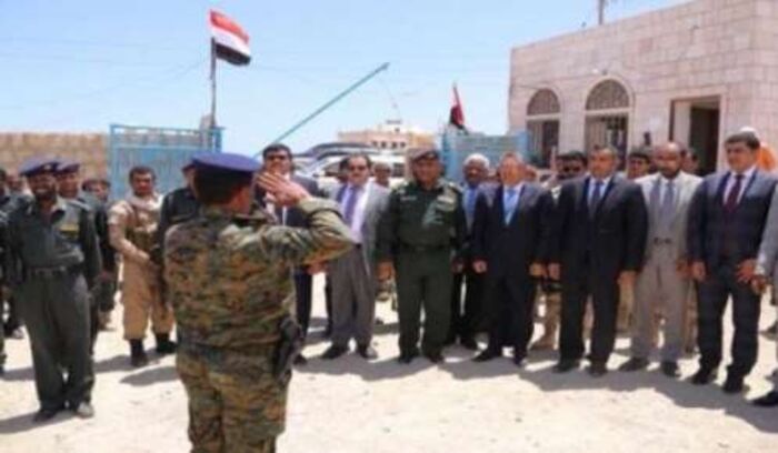 اسرار| بن دغر ينفي مزاعم الإخوان بالتوتر في سقطرى