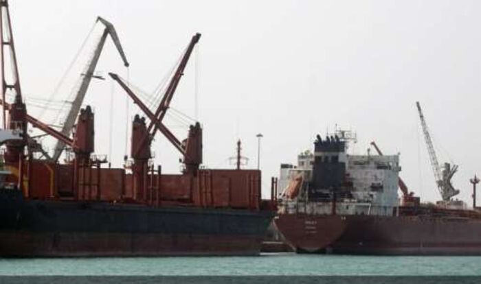 مسؤولون ومتخصصون يمنيين: تحرير الحديدة .. ينهي الأزمة الإنسانية في اليمن ويجبر المليشيا على السلام