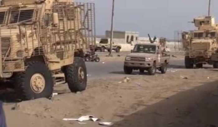 اسرار| معركة الحديدة.. الحوثيون داخل "كماشة" المطار