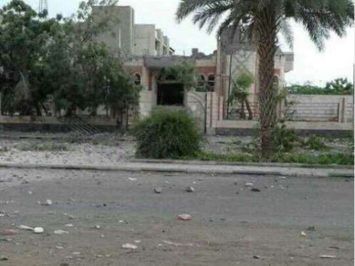 مليشيا الحوثي تقصف جنوب مدينة الحديدة