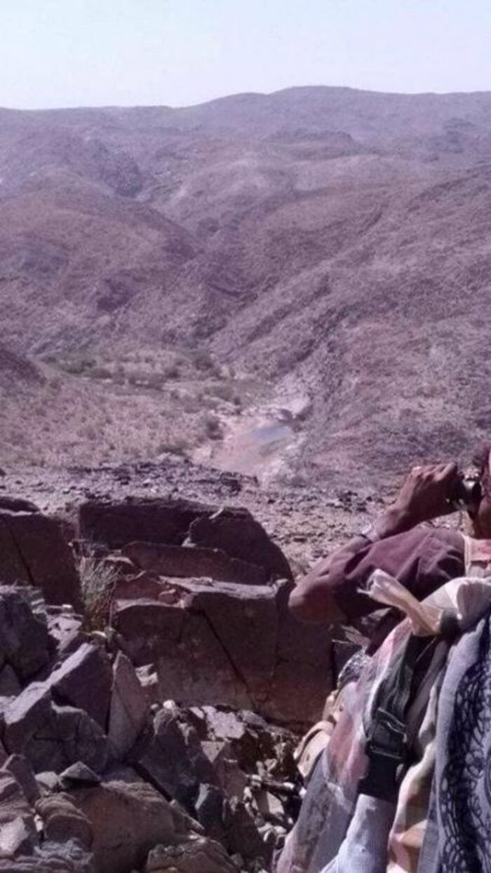 في جبهة البيضاء.. مصرع 12 من عناصر المليشيا في ولد ربيع والجيش يحرر سد فضحة في الملاجم