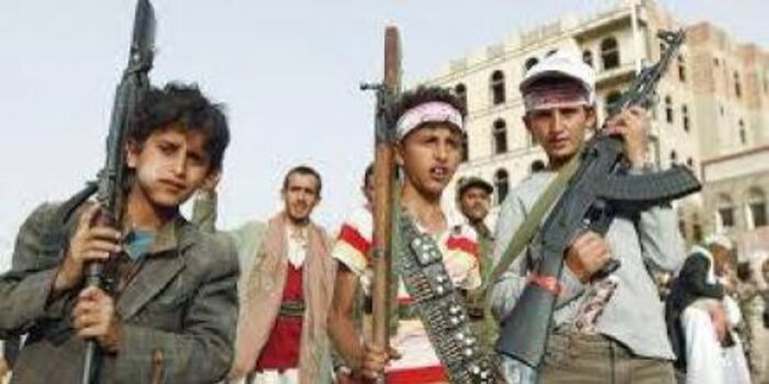 اسرار| المليشيات الحوثية تفجع الأسر اليمنية بأطفالها وتعيدهم جثث هامدة (تقرير)