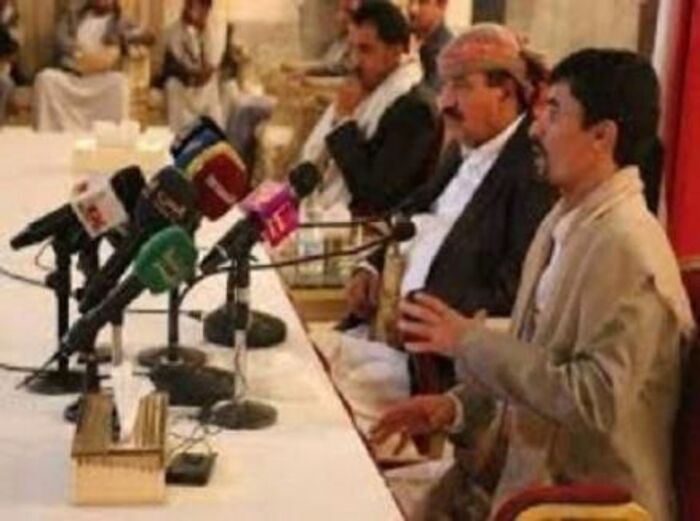 اسرار| بعد اجتماع سري برئاسة "أبو علي الحاكم" المليشيا تحصر العسكريين في صنعاء لهذا السبب...!