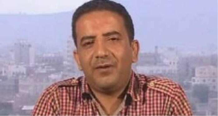 لن يستطيعو الحوثيين أن ينكروا بأنهم صاروا بعد قتل صالح كالأيتام... صحافي مقرب من الحوثيين يعترف : الوضع خطير .. ويرصد خسائرهم بعد مقتله